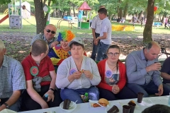 Uczestnicy ŚDS podczas zabawy integracyjnej z okazji Dnia Dziecka w Gościeradowie