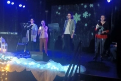 Występ Uczestników ŚDS na scenie w Annopolu - przegląd Kolęd i Pastorałek 