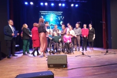 Występ artystyczny Uczestników ŚDS pn."Dramatyczna siła" na scenie Janowskiego Ośrodka Kultury 